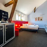 Schloss מלון אוארשטאדט